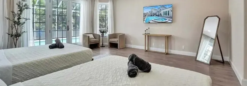 6br Elegant Hollywood Lakes Mansion W/ Pool & Spa 6 Bedroom Home