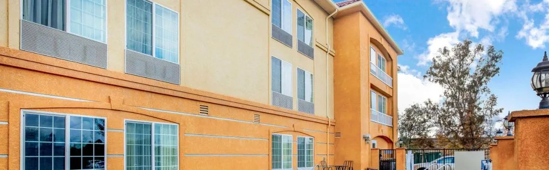 La Quinta Inn & Suites by Wyndham Fowler