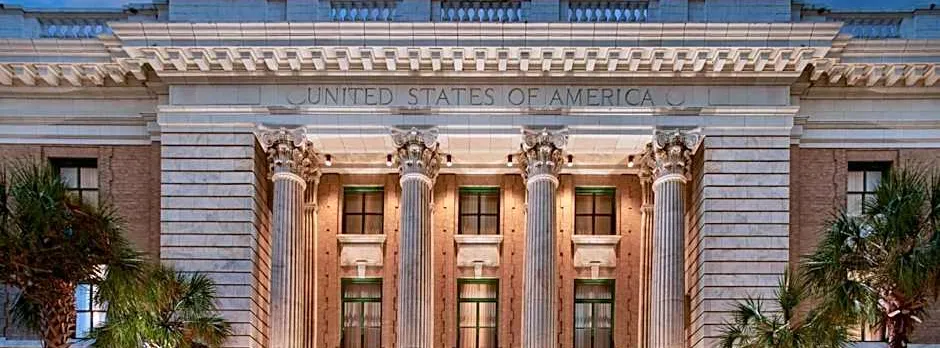 Le Méridien Tampa, The Courthouse