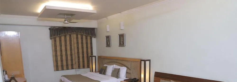 Hotel Singh Sahib