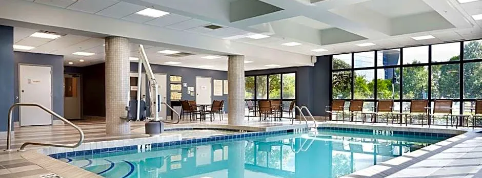 Embassy Suites By Hilton Hotel Atlanta-Galleria