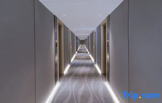 OKDAY Hotel (Buji Shiyaling Metro Station, Shenzhen)