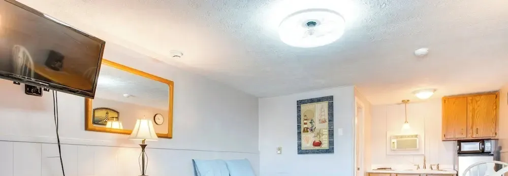 'beachfront 13' Condo on Old Orchard Beach