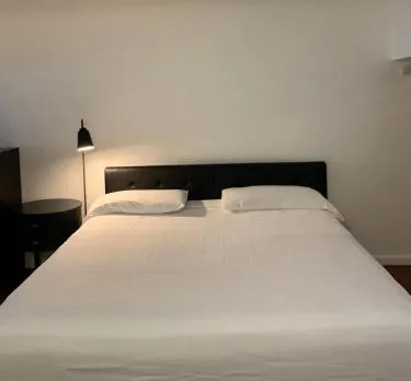 Full loft-style apartment near Omni