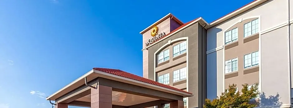 La Quinta Inn & Suites by Wyndham Oklahoma City - Moore