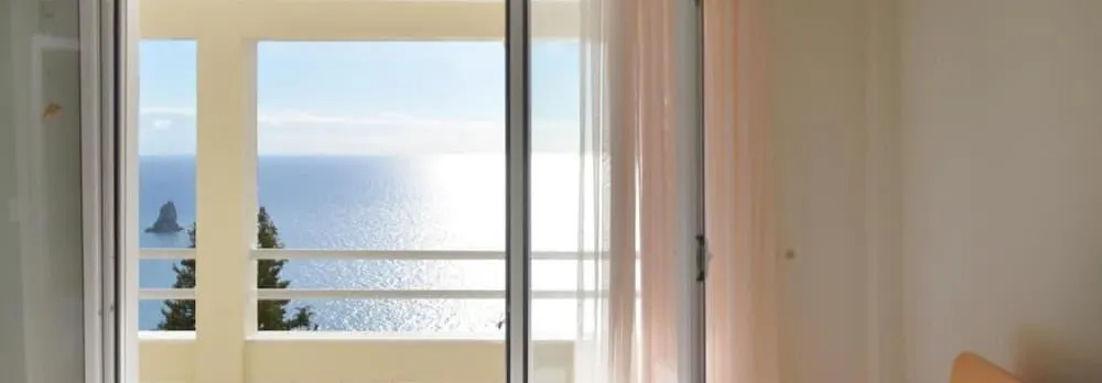 Villa Alibertini with Sea View