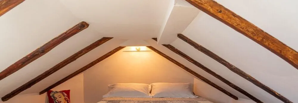 Cool Attic Apt W Gallery, in the Heart of Split