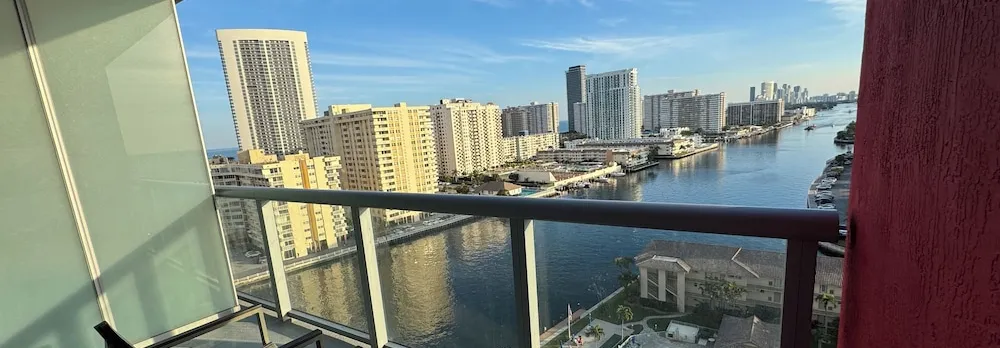 Luxury Great View 1503