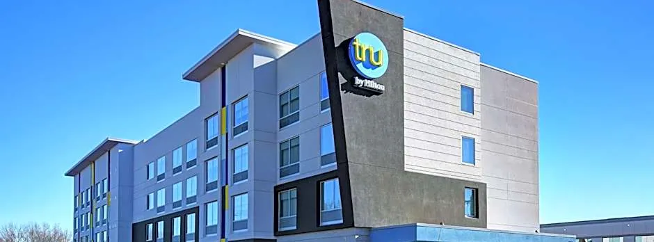 Tru by Hilton Burlington