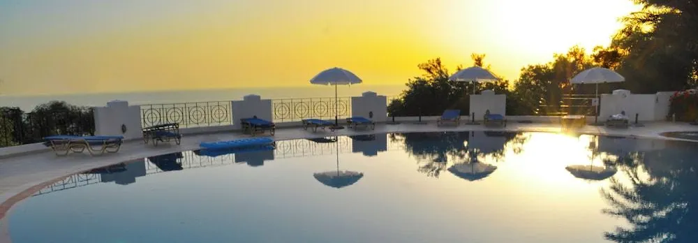 Holiday Apartments Maria with Pool And Amazing View - Agios Gordios Beach