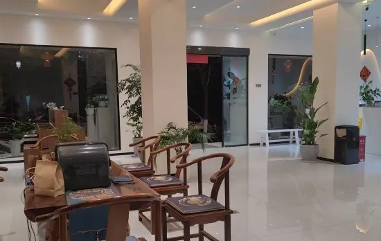 HuiZhou Hotel (Lijiang Old Town Center Branch)