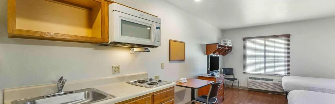 Extended Stay America Select Suites Akron South