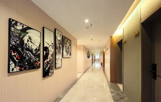 Storm E-sports hotel