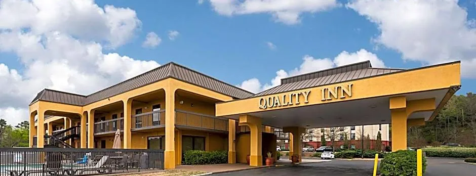 Quality Inn Airport - Southeast
