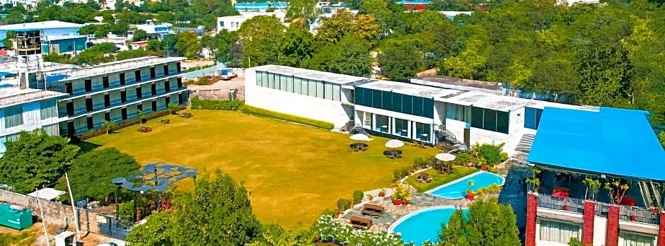 PARIM PARK RESORT AND SUITES