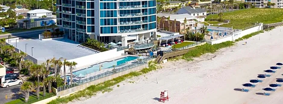 Max Beach Resort