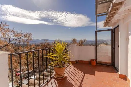 Albalh Apartamentos - La Casita de la Plaza en Albaicín Granada con Terraza Privada y Vistas Espectaculares