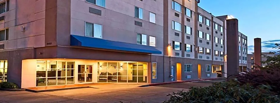 Days Inn by Wyndham Seatac Airport