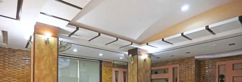 Hotel Tashkent Palace - New Delhi Railway Station - Paharganj