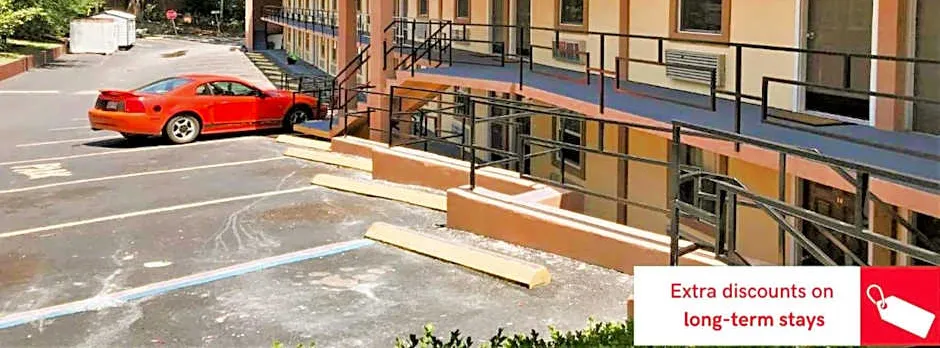 OYO Hotel Tallahassee Downtown