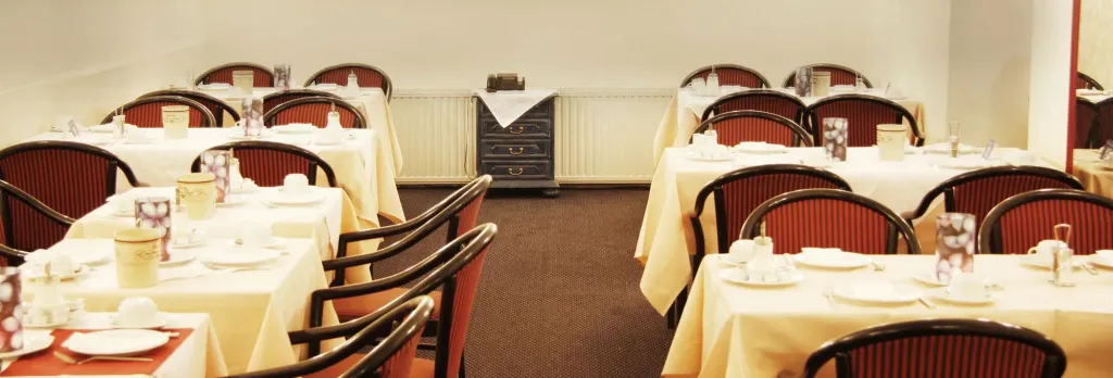 INA Hotel Royal