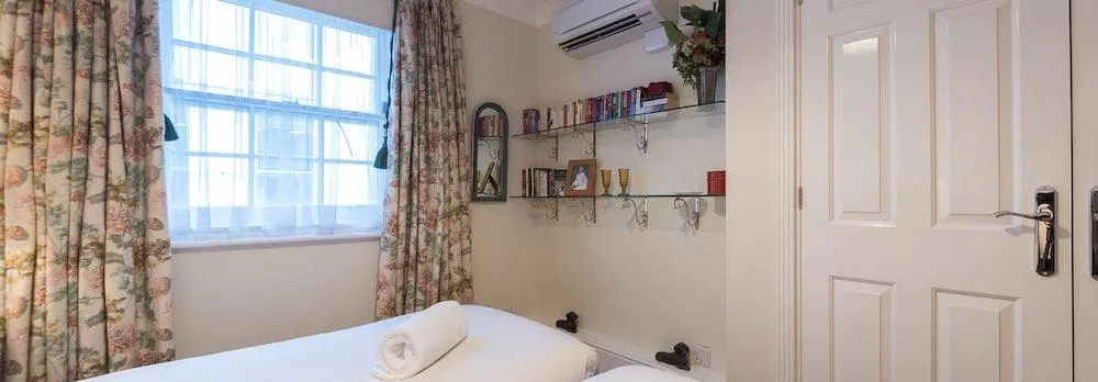 A Place Like Home - Elegant Apartment Near Green Park
