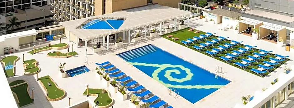 Hilton Waikiki Beach Resort & Spa