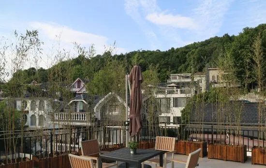 Hangzhou Wenzhu Homestay (Xihu Scenic Area)