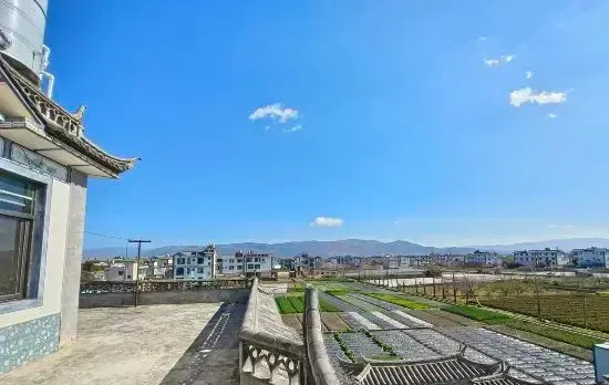Yingshan Countryside B&B (Erhai Caicun Longkan Wharf Branch)