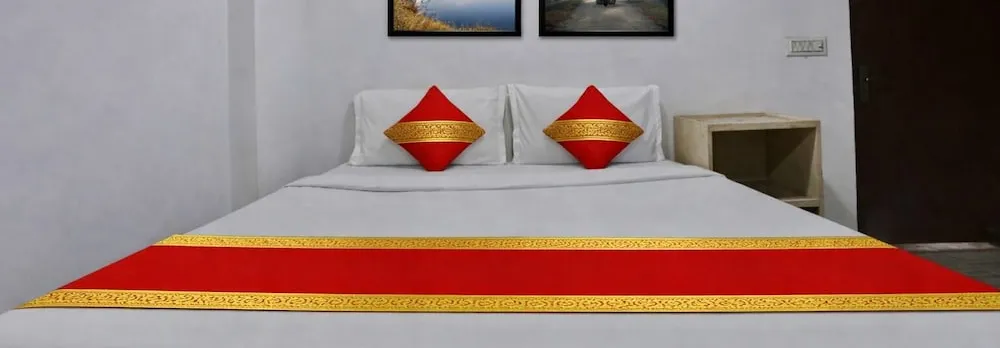 Mauryan Elite I Hotel Hauzkhas
