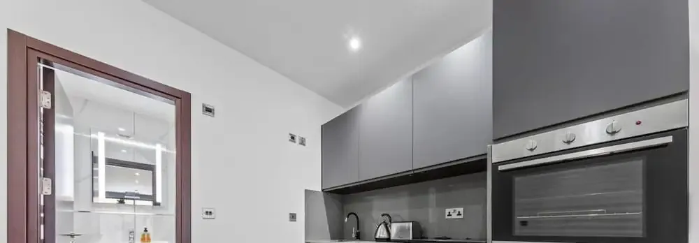 Luxury Sleeps 4 Studio Flat
