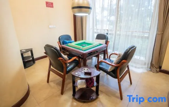 Minhang Julong Hotel