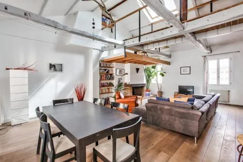 Charming duplex Bastille by weekome