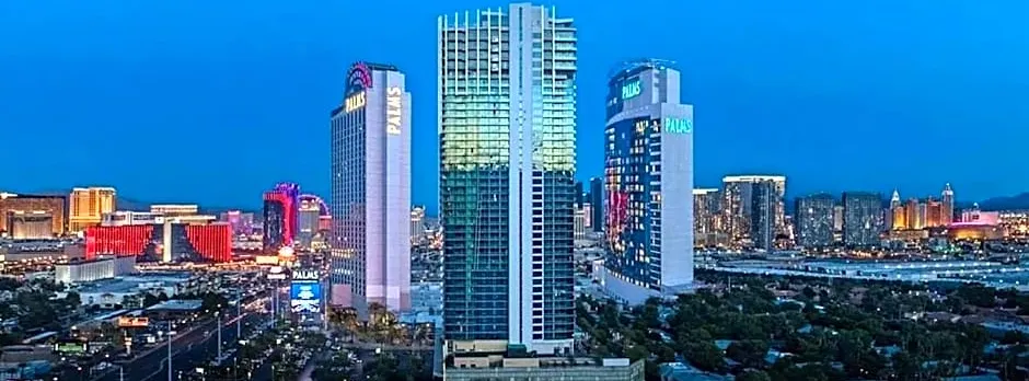 Palms Place- Strip View- High floor- Free parking