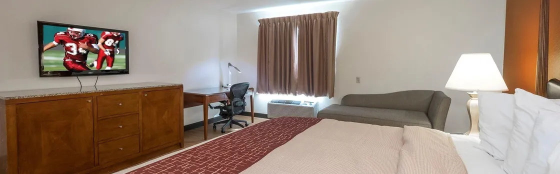 Red Roof Inn & Suites Biloxi