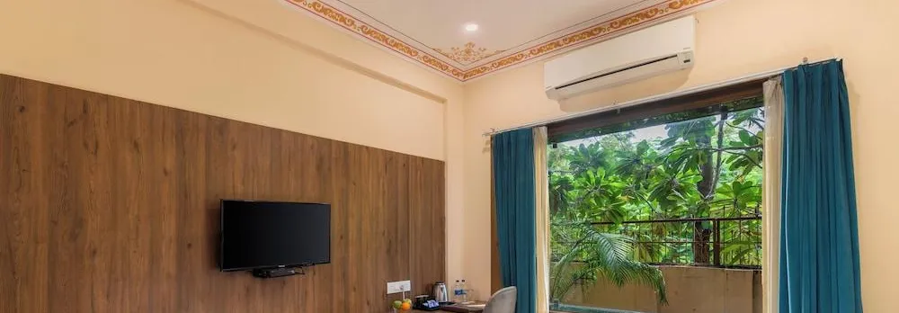 Vijaygarh Resort