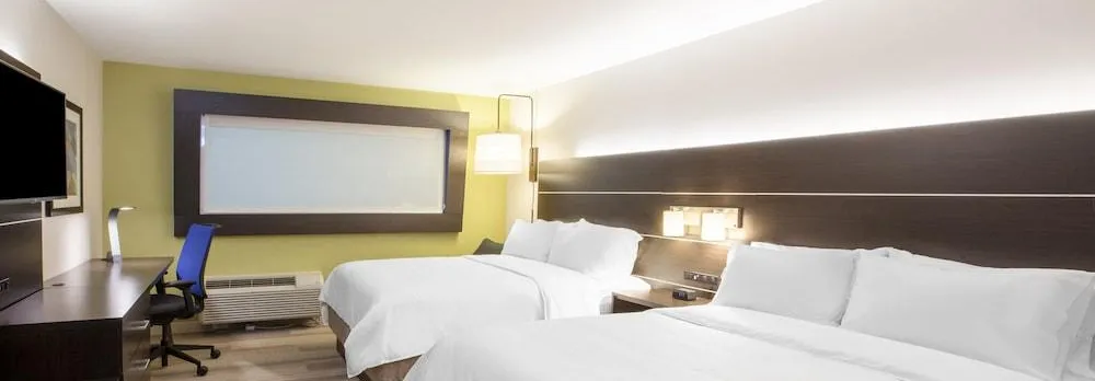 Holiday Inn Express & Suites Leander