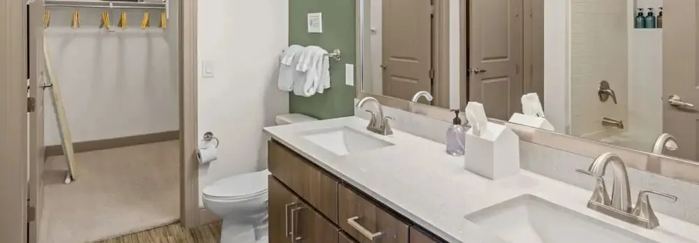 CozySuites at Town Lake