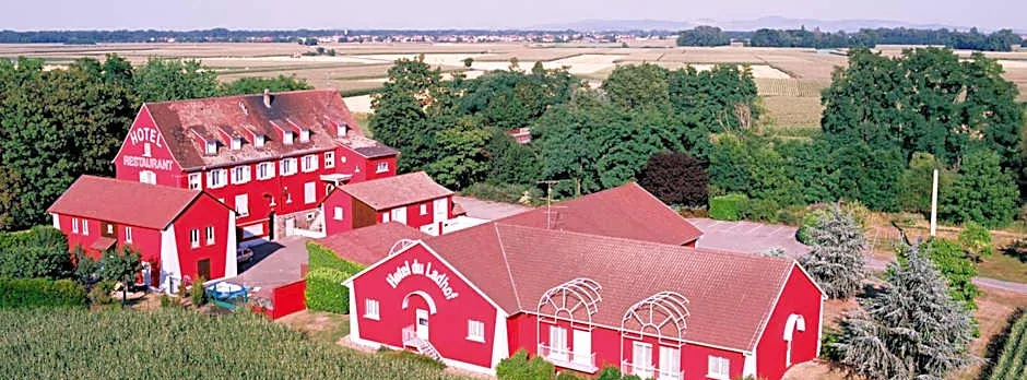 Contact Hotel Du Ladhof