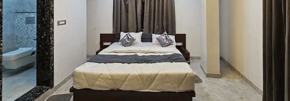 Hotel Simony Palace