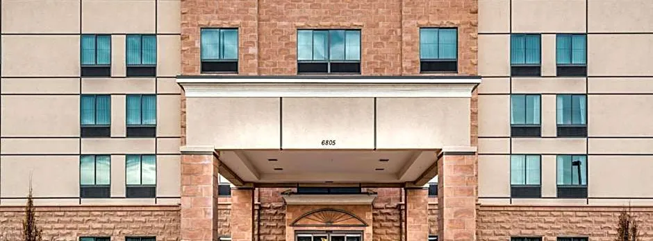 Baymont by Wyndham Denver International Airport