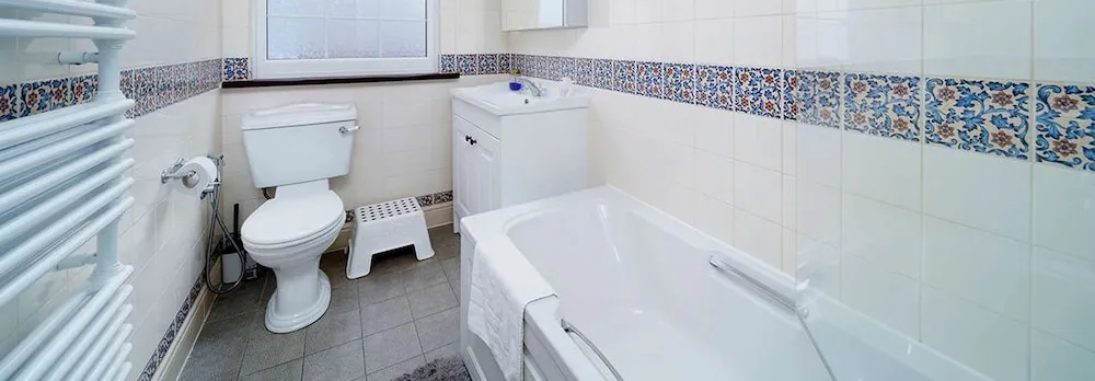Stylish 3-bedroom Bungalow in London