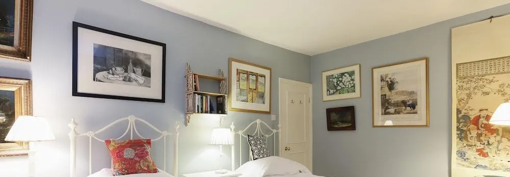Joivy Attractive Chelsea Apartment Sleeps 4