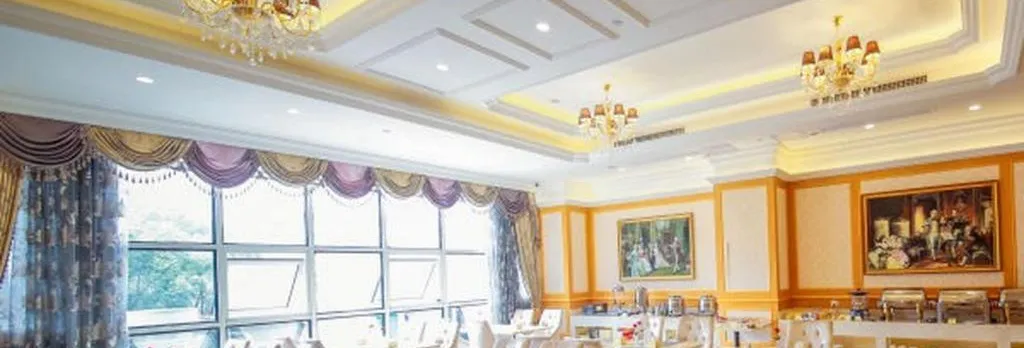 Vienna International Hotel Huhan Jiedaokou