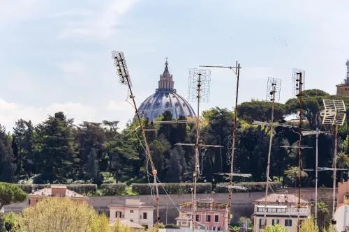 San Pietro Vatican Apartments