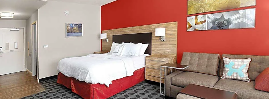TownePlace Suites by Marriott Grove City Mercer/Outlets