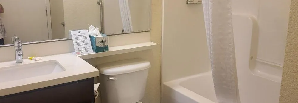 Candlewood Suites Bismarck