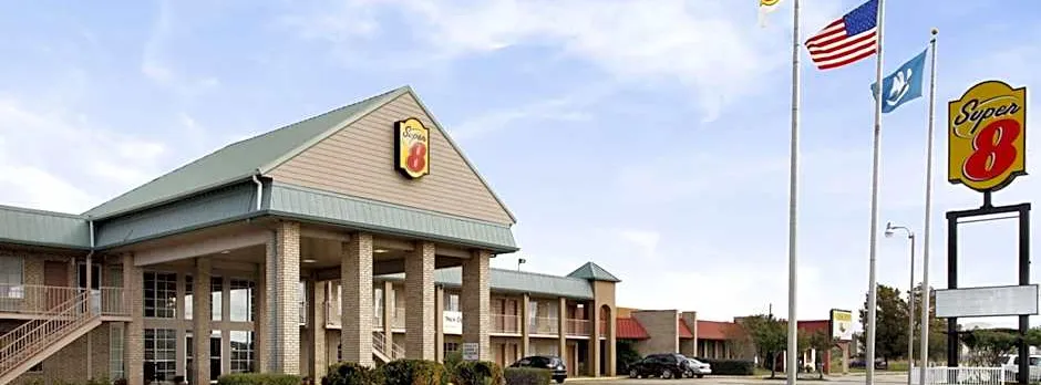 Super 8 by Wyndham New Iberia