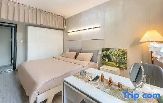 Nanfeng Residential Accommodation (Baoshi Mountain Branch in West Lake Scenic Area)