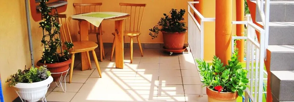 Friendly People's Guest House (Adults only)